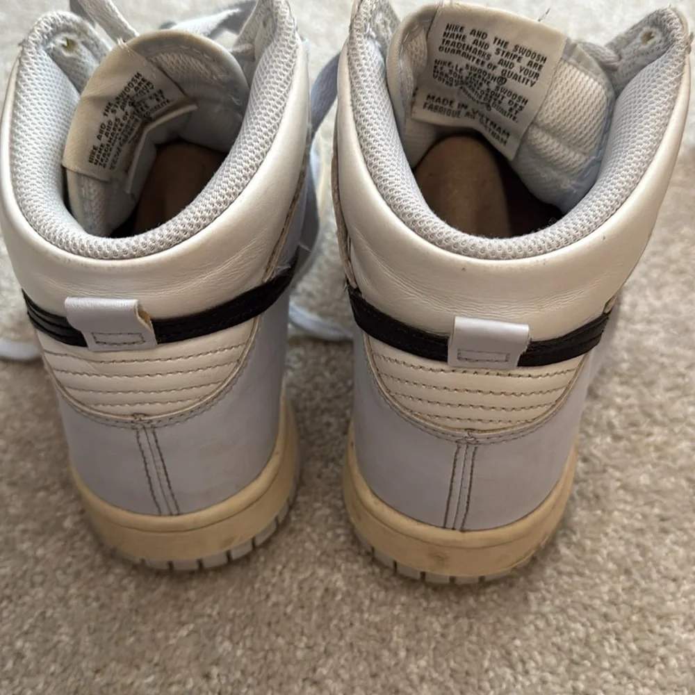 Nike High Dunks “retro” in White and Powder Blue - Picture 4 of 6